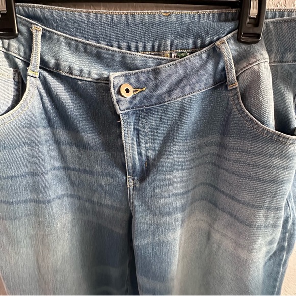 Halara Wide Leg Jeans XL Regular Blue Stretch Denim High Rise - Picture 3 of 10